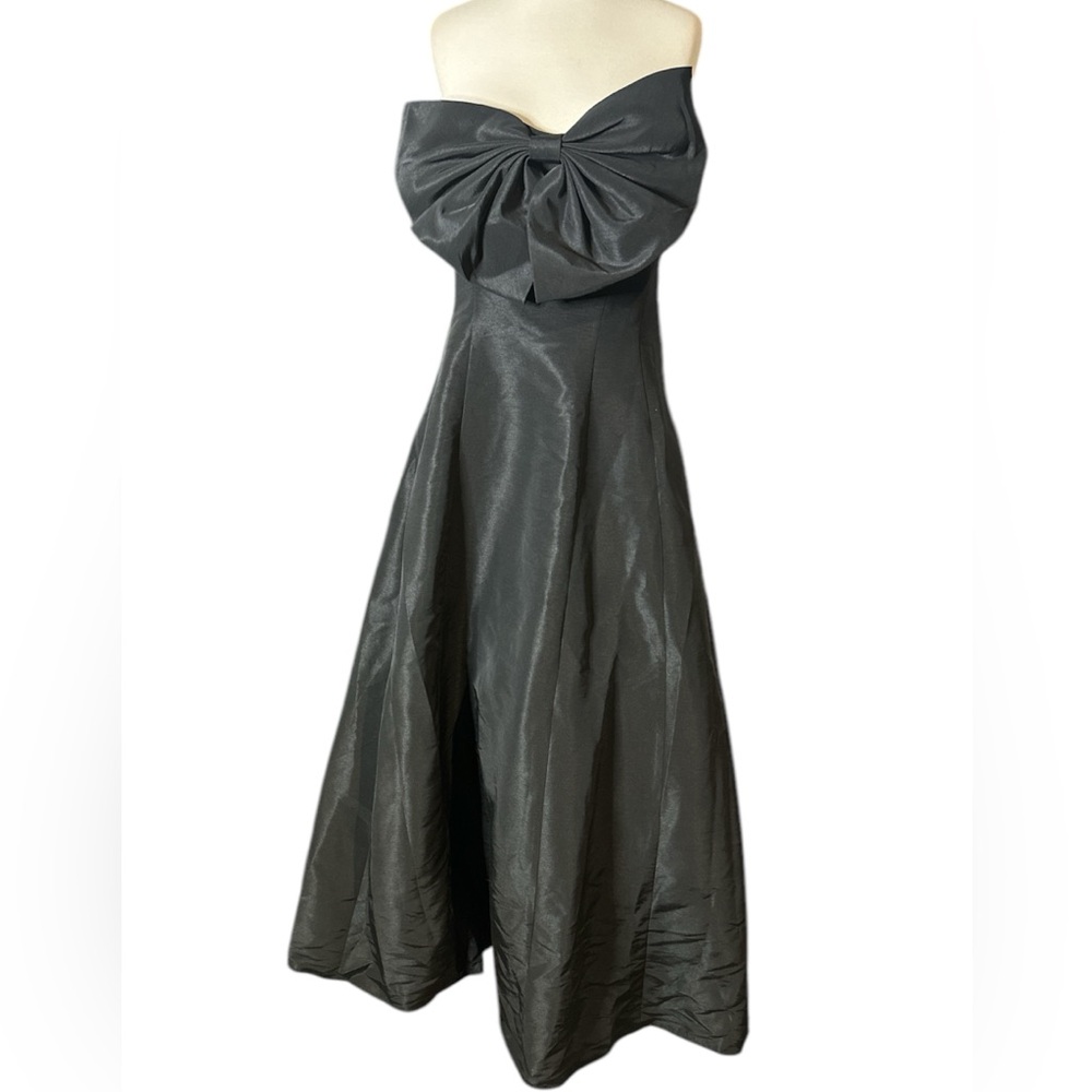 Mac Duggal 49605 Black Strapless A-Line Tea Length Bow Midi Dress Size 12 - Picture 7 of 9